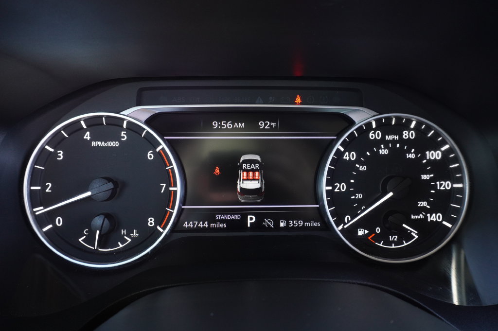 Certified 2025 Nissan Rogue SV FWD image 20