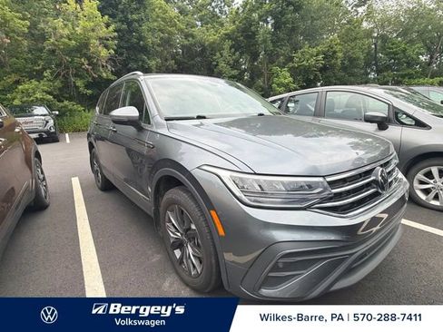 Certified 2024 Volkswagen Tiguan SE AWD/4WD image 5