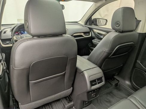 Used 2023 GMC Terrain Denali w/ Denali Premium Package AWD/4WD image 23