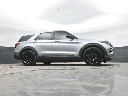 Used 2022 Ford Explorer ST w/ ST High-Performance Pack AWD/4WD image 48