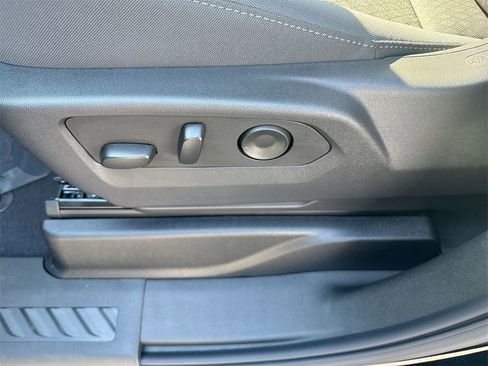 New 2026 Chevrolet Tahoe LS image 14