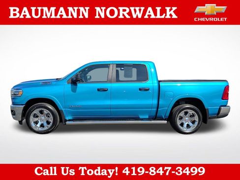 Used 2025 RAM 1500 Big Horn AWD/4WD image 2