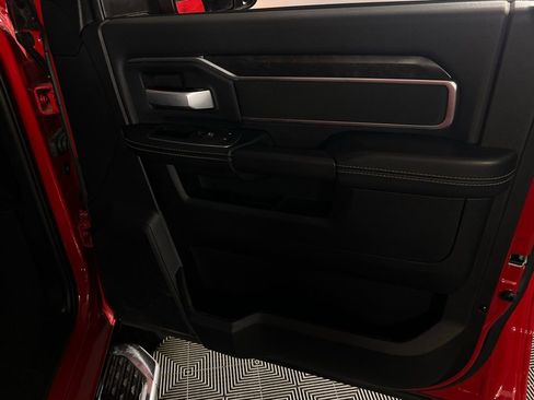 Used 2024 RAM 2500 Big Horn w/ Bed Utility Group image 33