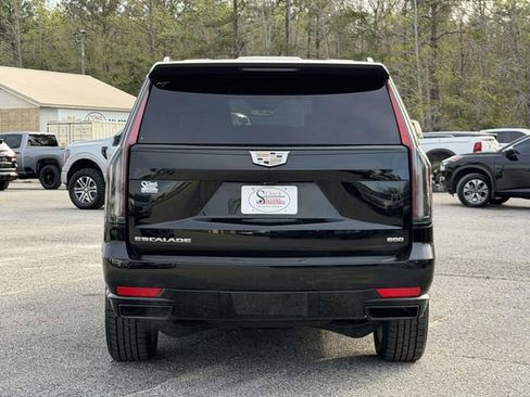 Used 2023 Cadillac Escalade Sport image 5
