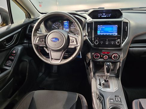 Used 2021 Subaru Crosstrek 2.0i Premium AWD/4WD image 9