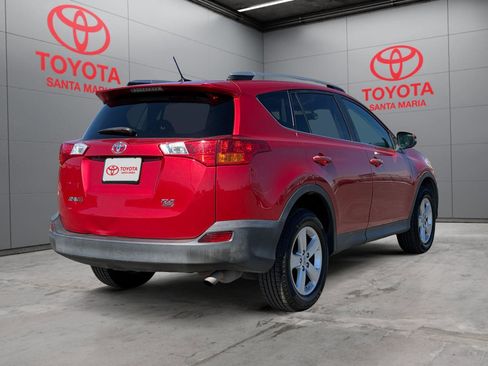 Used 2013 Toyota RAV4 XLE image 10