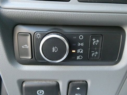 Used 2022 Ford F150 XLT w/ Equipment Group 302A High image 24