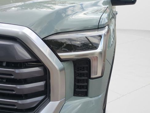 New 2026 Toyota Tundra Limited AWD/4WD image 9