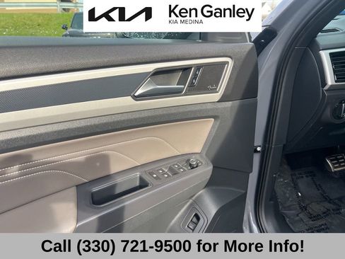 Used 2021 Volkswagen Atlas Cross Sport SEL Premium R-Line AWD/4WD image 26