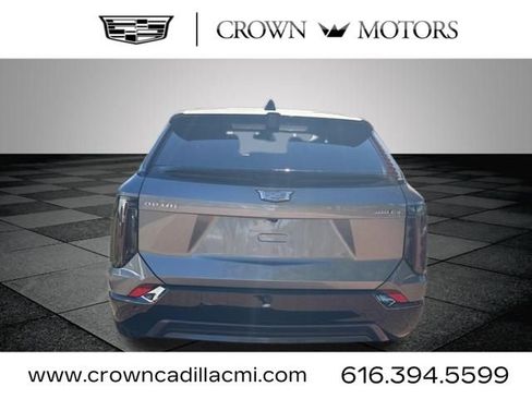New 2026 Cadillac Optiq Sport 2 image 7