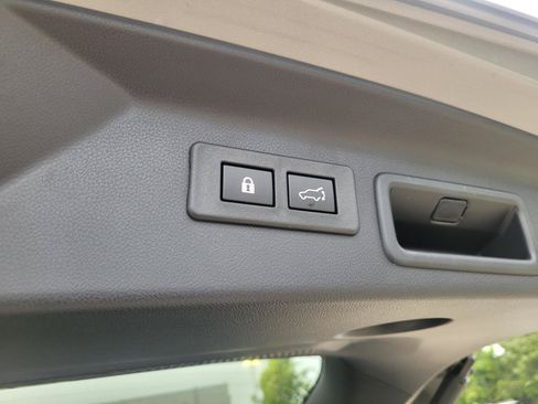 New 2026 Subaru Forester Premium AWD/4WD image 19