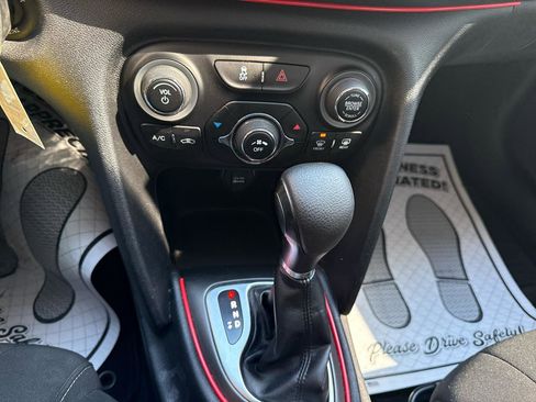Used 2013 Dodge Dart SXT FWD image 18