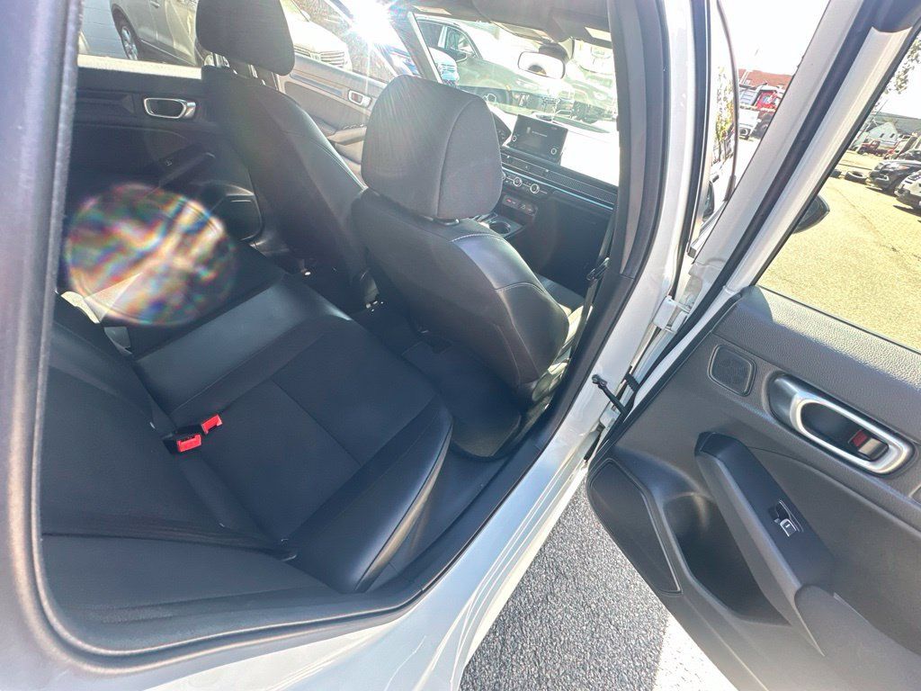Used 2024 Honda Civic Sport image 29