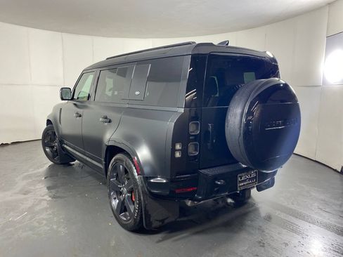 Used 2024 Land Rover Defender 110 X AWD/4WD image 8