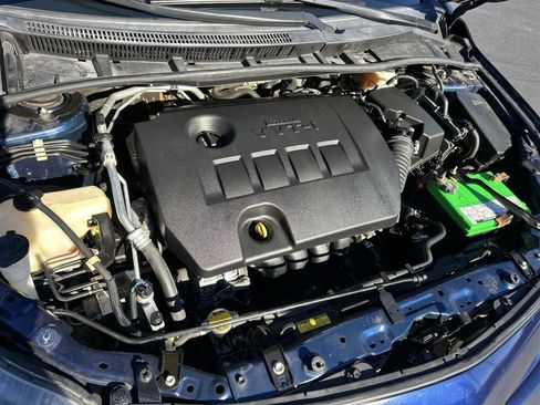 Used 2013 Toyota Corolla S image 9