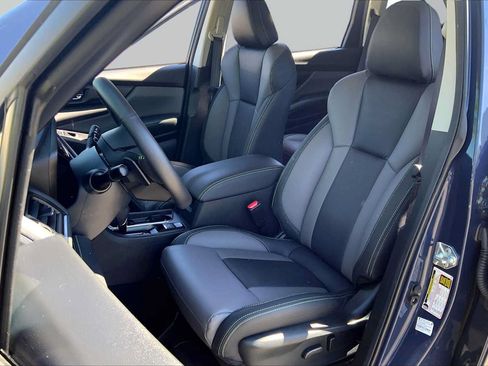 Certified 2025 Subaru Ascent Onyx Edition AWD/4WD image 9