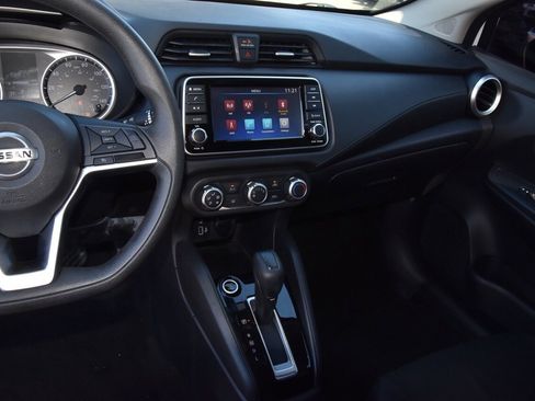 Used 2020 Nissan Versa S image 25