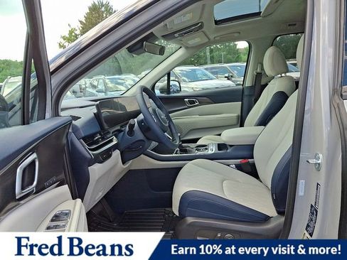 New 2026 Kia Carnival SX w/ SX Dark Edition Package image 10