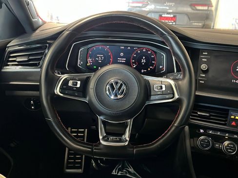 Used 2021 Volkswagen Jetta GLI Autobahn image 15