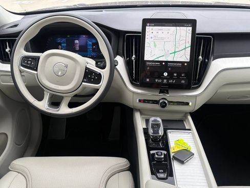 New 2026 Volvo XC60 B5 Ultra w/ Protection Package Premier AWD/4WD image 9