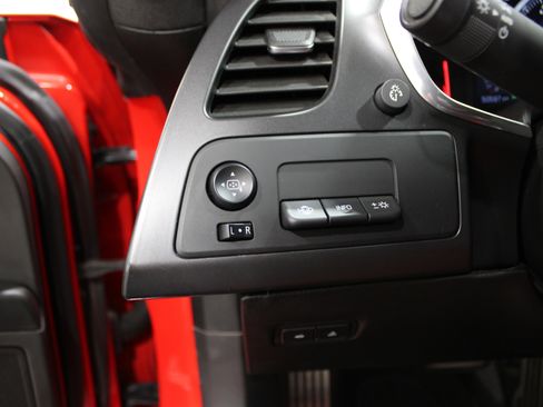 Used 2015 Chevrolet Corvette Z51 3LT w/ 3LT Preferred Equipment Group image 9