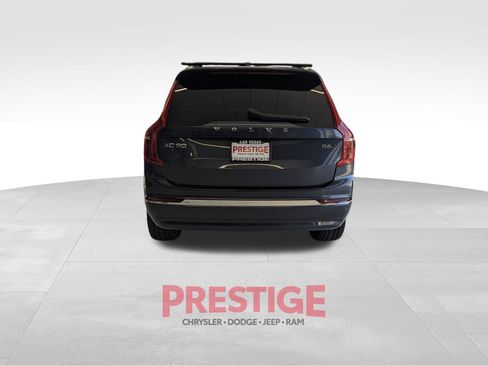 Used 2024 Volvo XC90 B6 Plus AWD/4WD image 8