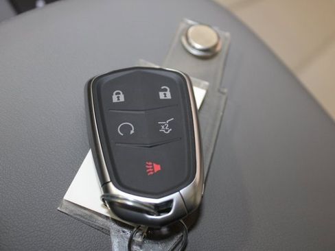 New 2025 Cadillac XT5 Premium Luxury w/ LPO, Floor Liner Package image 19