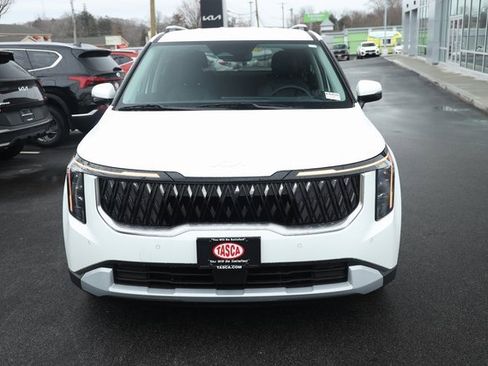 New 2025 Kia Carnival EX image 13