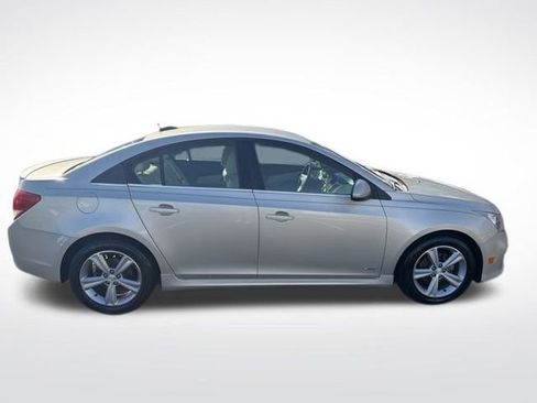 Used 2016 Chevrolet Cruze LT w/ RS Package image 6