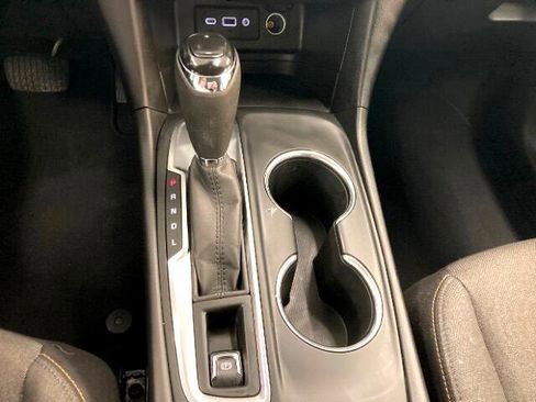 Used 2019 Chevrolet Equinox LT image 24