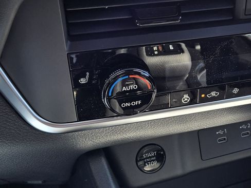New 2026 Nissan Rogue SV w/ Cold Weather Package FWD image 15