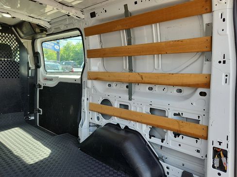 Used 2024 Ford Transit 250 Low Roof w/ Exterior Upgrade Package RWD image 28