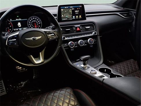 Used 2020 Genesis G70 3.3T w/ Sport Package image 5