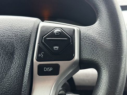 Used 2017 Toyota Tundra SR5 w/ SR5 Upgrade Package RWD image 27