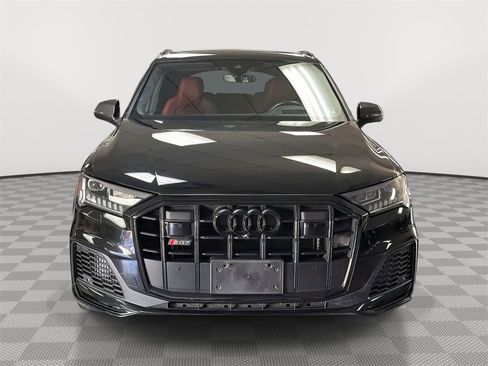 Used 2023 Audi SQ7 Prestige w/ Prestige Package image 8