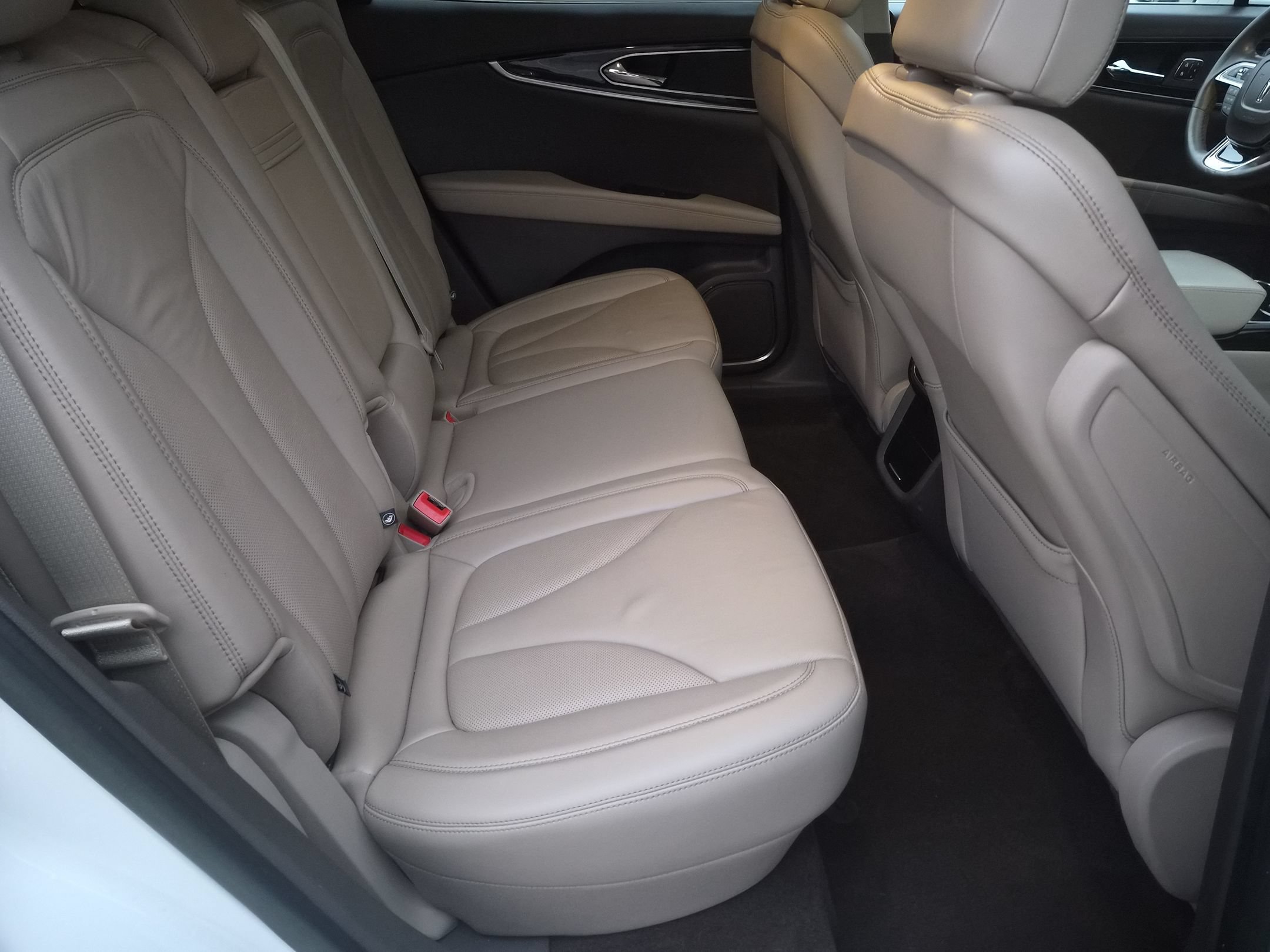 Used 2021 Lincoln Nautilus AWD w/ Equipment Group 101A image 33