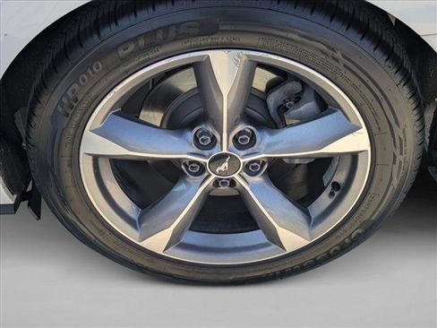 Used 2015 Ford Mustang Convertible w/ Equipment Group 051A image 10