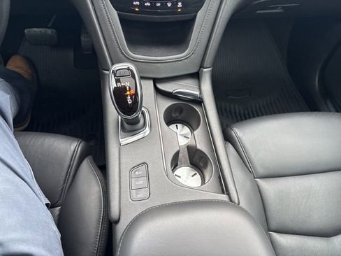 Used 2019 Cadillac XT5 Premium Luxury w/ Driver Assist Package image 41