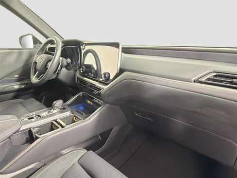 Used 2025 Lexus TX 350 AWD w/ Technology Package image 29