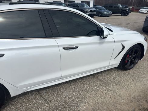 Used 2021 Genesis G70 3.3T w/ Sport Package image 13