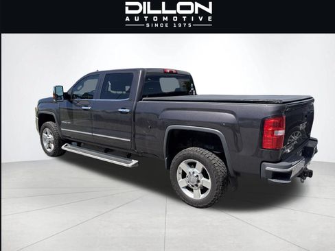 Used 2016 GMC Sierra 2500 SLT w/ Duramax Plus Package AWD/4WD image 3