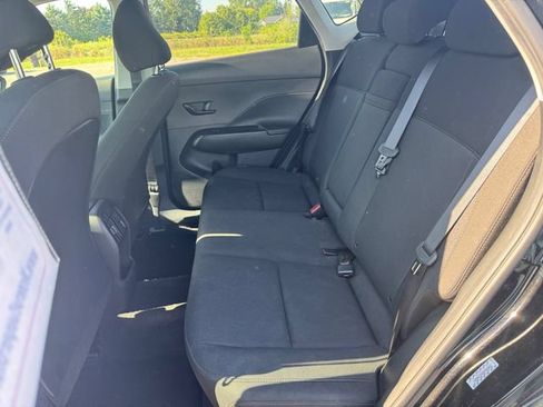 Used 2025 Hyundai Kona SEL FWD image 19