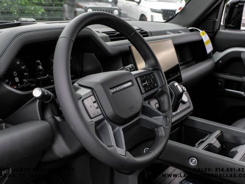New 2026 Land Rover Defender 110 X-Dynamic SE AWD/4WD image 17