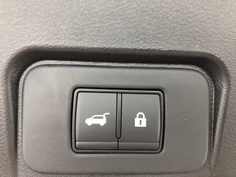 New 2026 Nissan Rogue SV AWD/4WD image 9