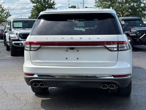 Used 2023 Lincoln Aviator Reserve w/ Equipment Group 201A AWD/4WD image 10