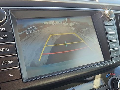 Used 2018 Toyota RAV4 Limited image 16