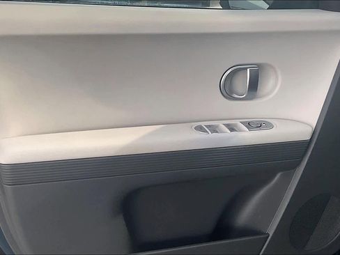 Certified 2024 Hyundai Ioniq 5 SEL image 21