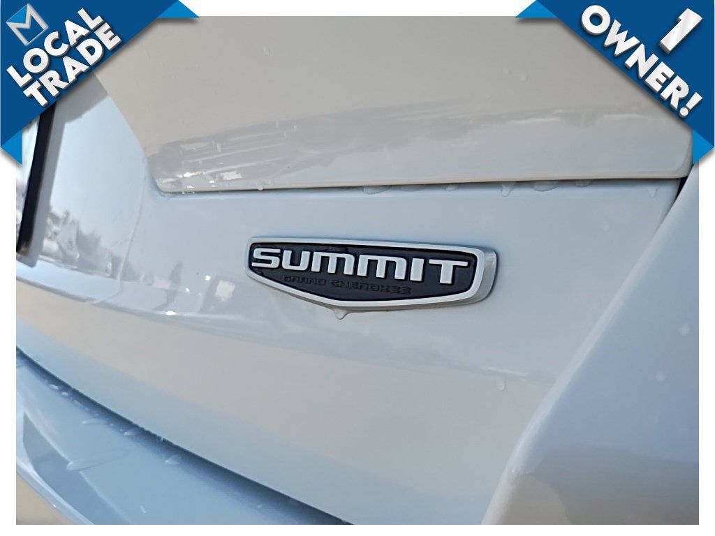 Used 2026 Jeep Grand Cherokee L Summit w/ Advanced Protech Group IV AWD/4WD image 11