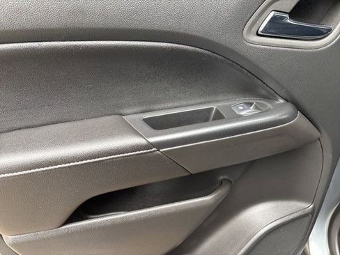 Used 2022 GMC Canyon Elevation w/ Elevation Premium Package image 31