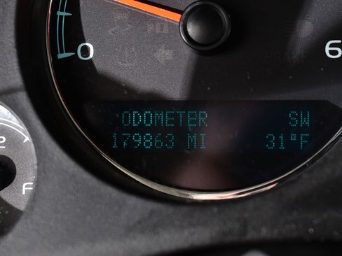 Used 2013 GMC Sierra 2500 SLT w/ SLT Convenience Package image 26